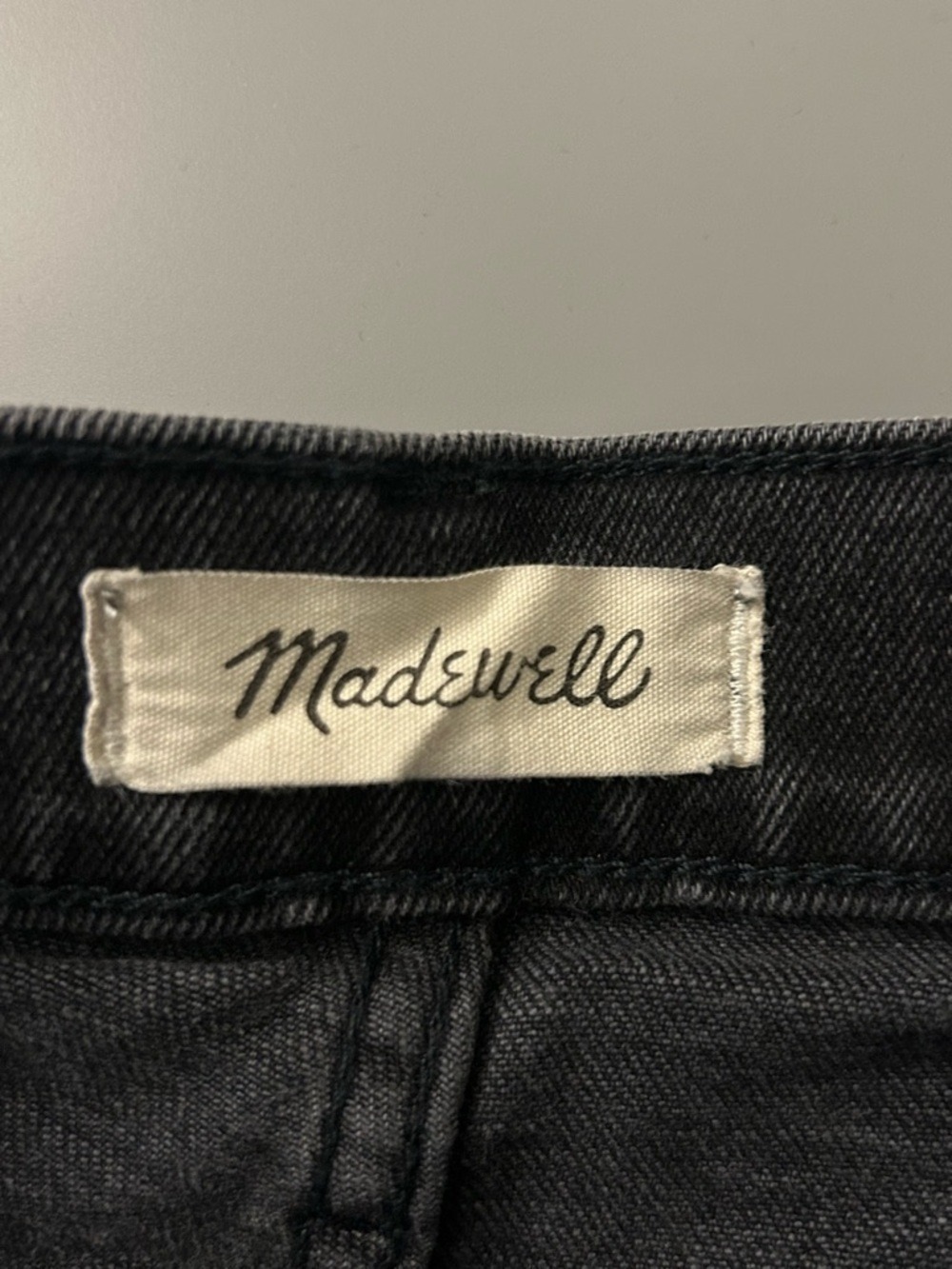 Madewell The Perfect Vintage Jean High-Rise Black Straight Jeans Size 26 - Picture 5 of 8